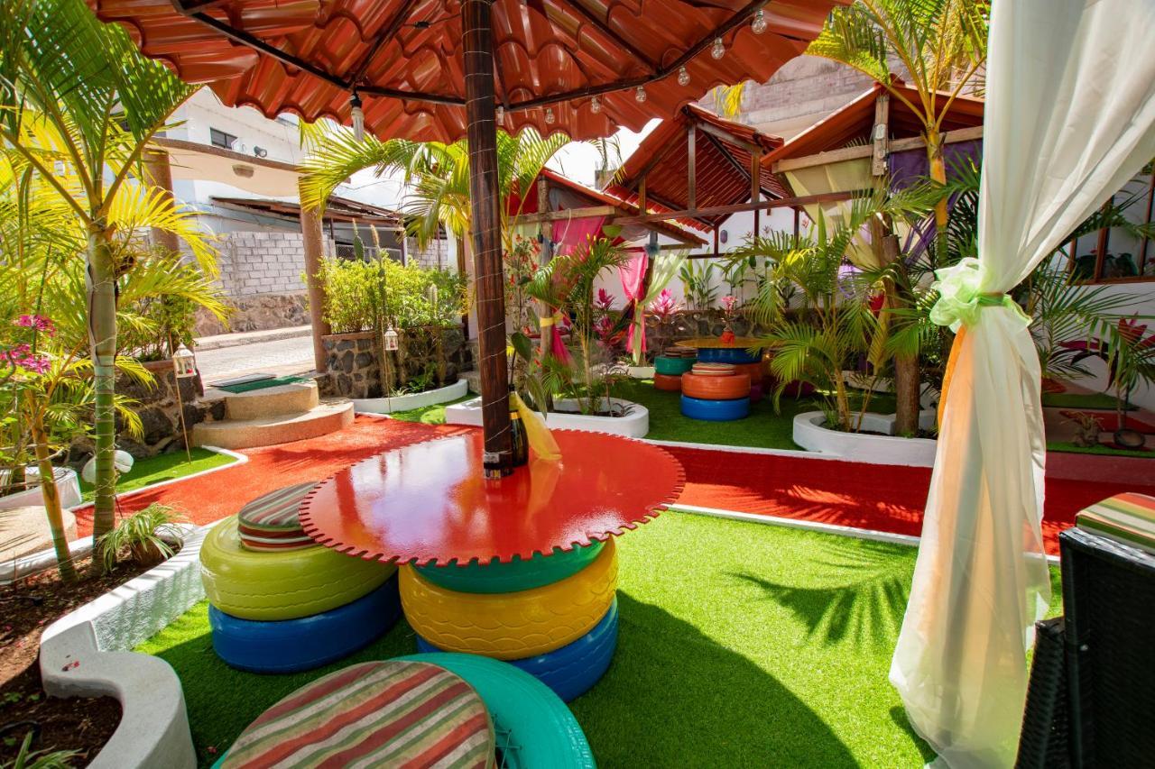 Hostal Gosén Puerto Baquerizo Moreno Exterior foto